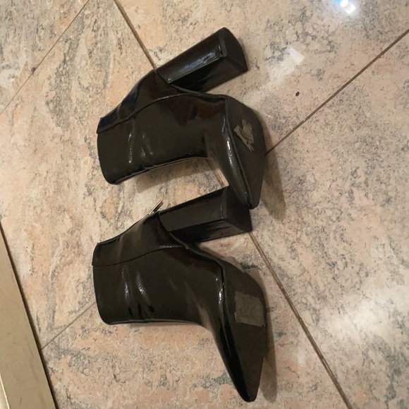 Black ankle boots - Picture 8 of 10